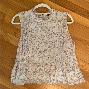 flattering flowery ruffle top